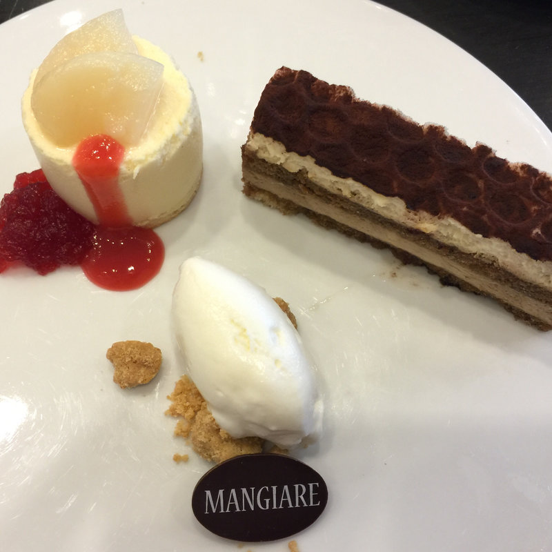 デザート3種盛り(リストランテ マンジャーレ 伊勢山)