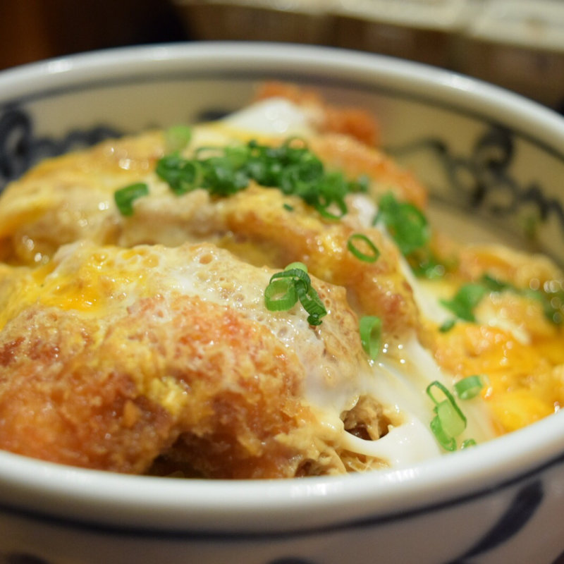 とりかつ卵とじ丼・並(炭焼酒場 はざま)