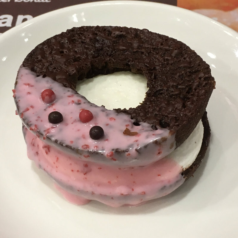 焼きマシュマロチョコレート(ストロベリー)(ミスタードーナツ 博多１番街ショップ)