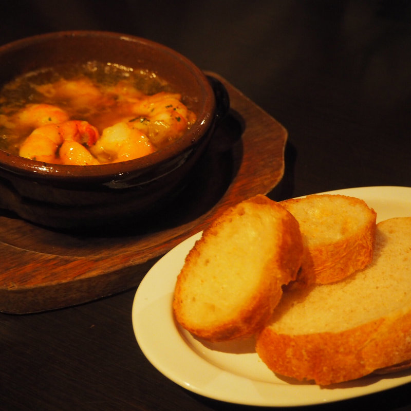 エビのアヒージョ(バル デ プエルト （BAR DE PUERTO）)