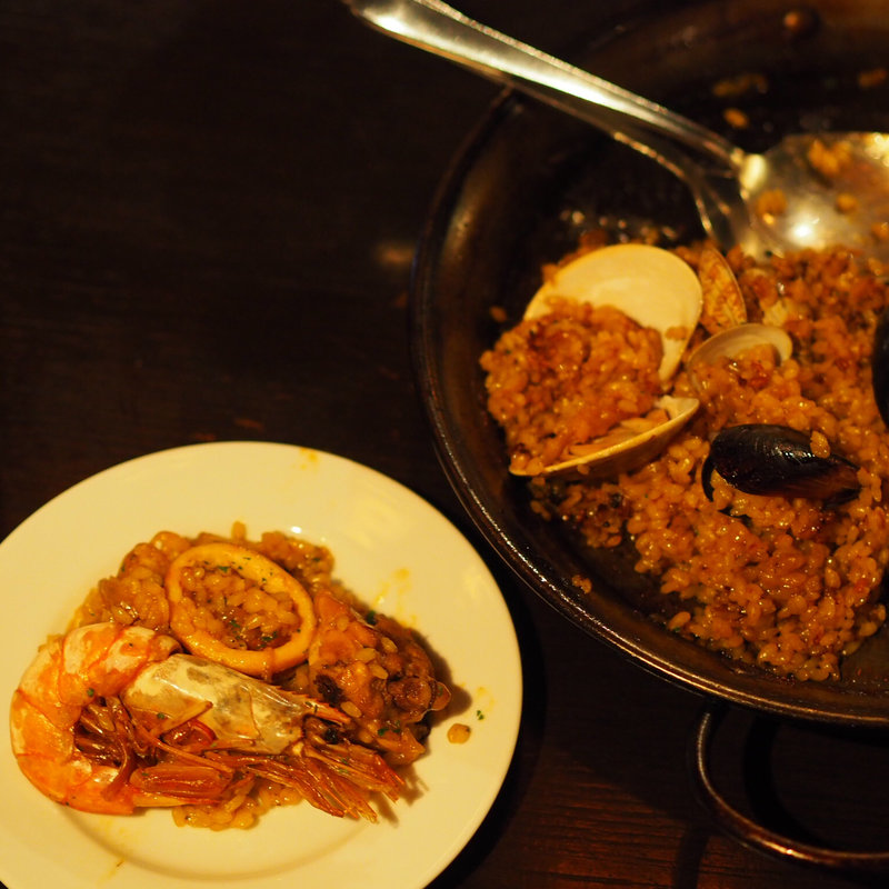 魚介のミックス・パエージャ(バル デ プエルト （BAR DE PUERTO）)