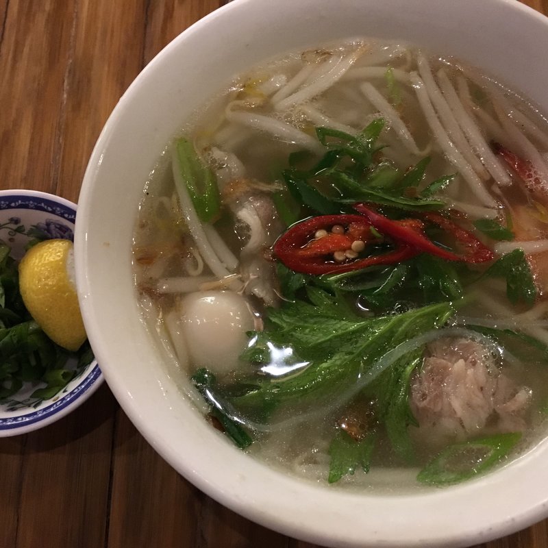 フォーガー〜北部ハノイの鶏肉うどん〜(コムゴン)