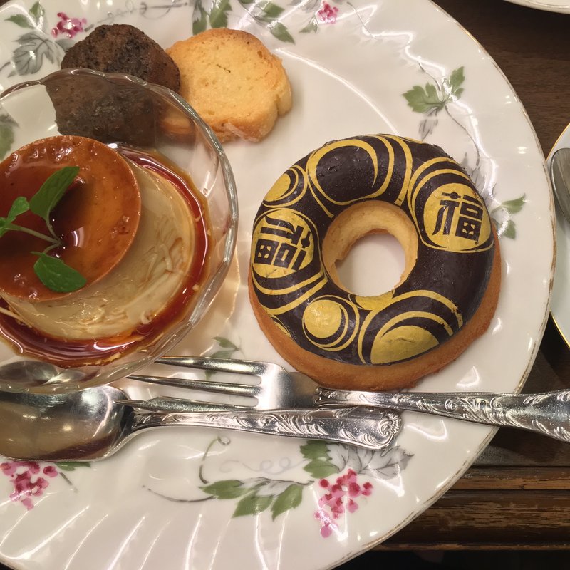 スイーツプレート(丸福珈琲店 千日前本店)