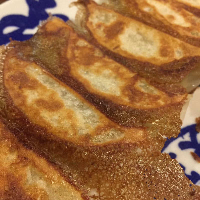 最強焼餃子(廣東餃子房 西神戸店)