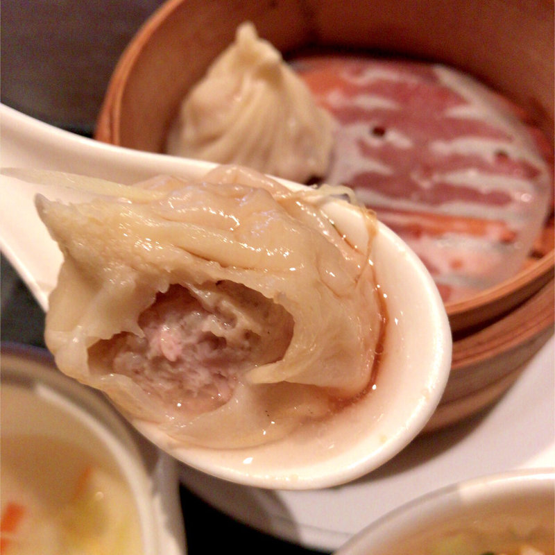 小籠包と炒飯(china garden ZIKU)