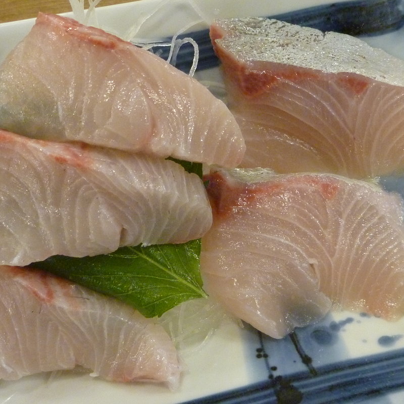 かんぱち刺身(磯丸水産 川崎駅前店)