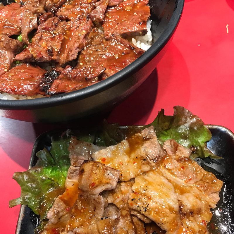 ハラミ丼＆カルビ皿(焼肉丼 十番)