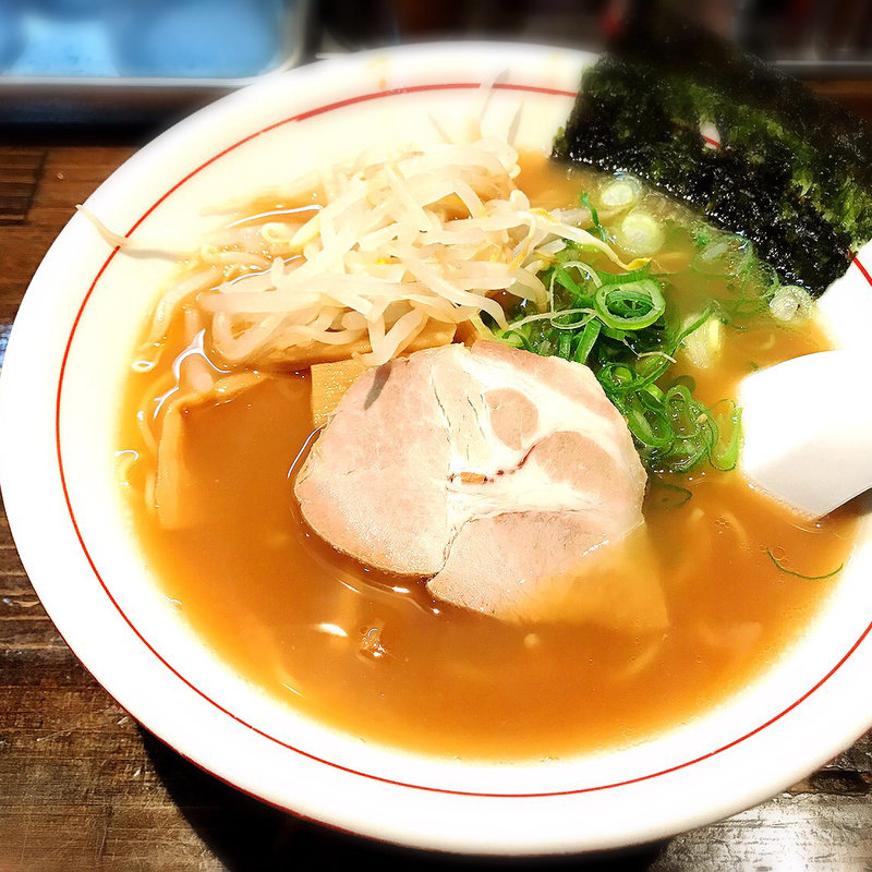 しょうゆ味のラーメン(麺屋社中)