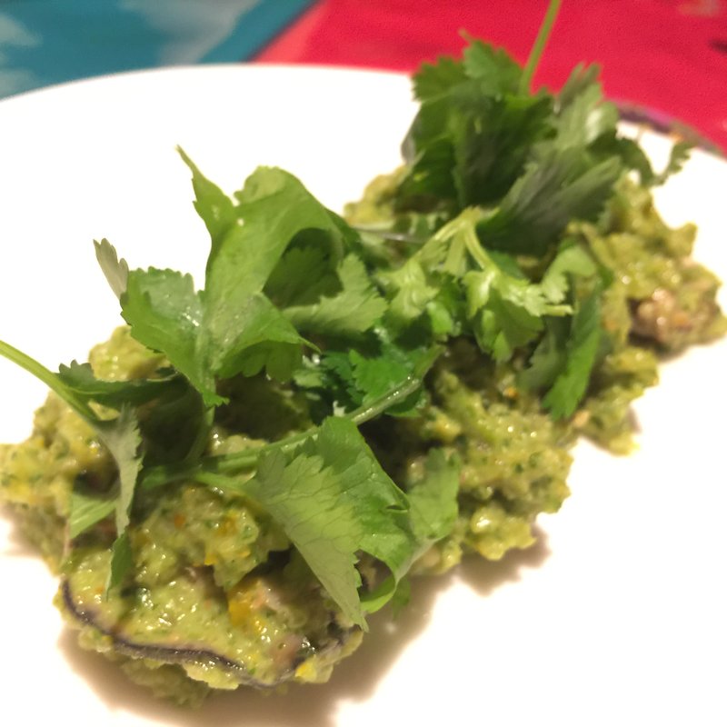 牡蠣のパクチーソース(ガラムマサラ)