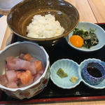 海鮮丼定食(海酒(かいしゅ))