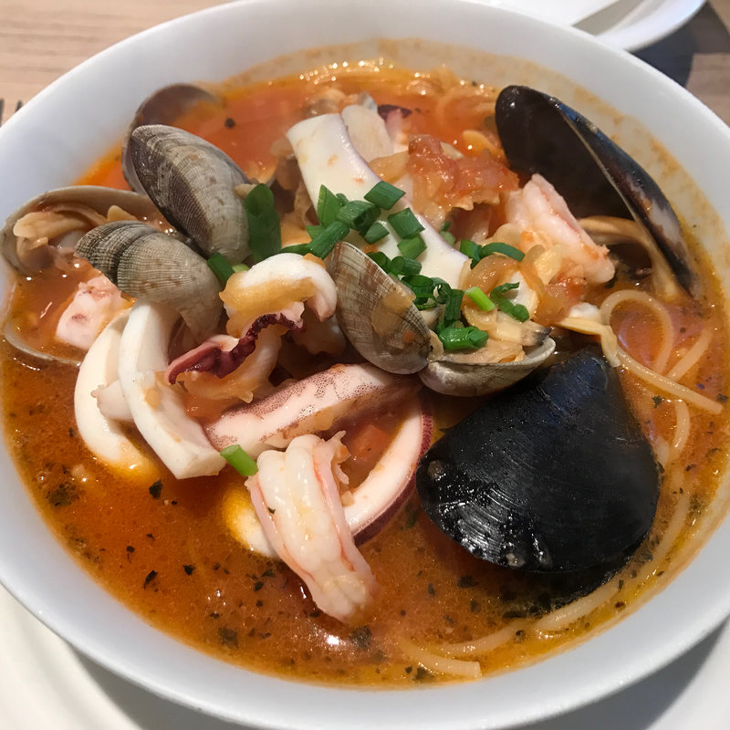 トマトベースの海鮮スープパスタ(ハシヤ 幡ヶ谷分店)