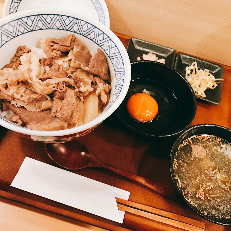 鬼牛丼(立喰い焼肉 治郎丸 池袋西口店)
