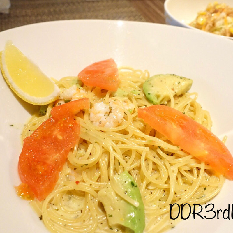 アボカドのバジルのクリームソースパスタ(カフェ７５３ （なごみ）)