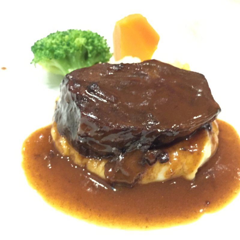 肉料理(コース)(VINORIO)