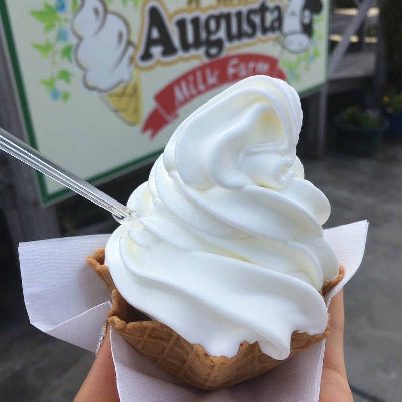 コーン(小)(オーガスタミルクファーム )