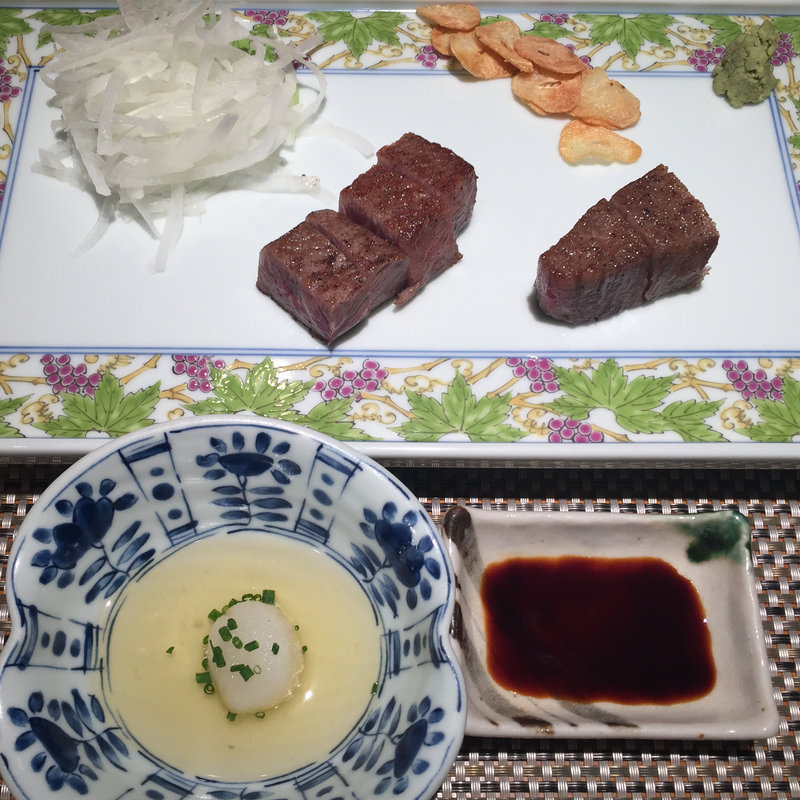 黒毛和牛 A4サーロイン 山形産(巴里 夕顔・藤壷 （巴里 夕顔・藤壺（藤つぼ））)