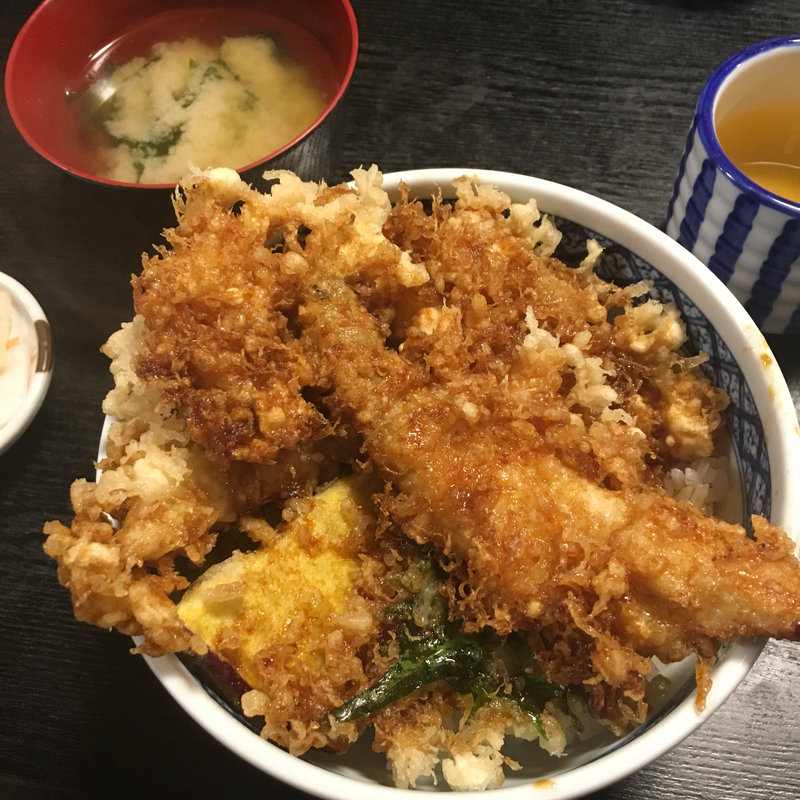 穴子天丼(天ぷら 小料理 久)