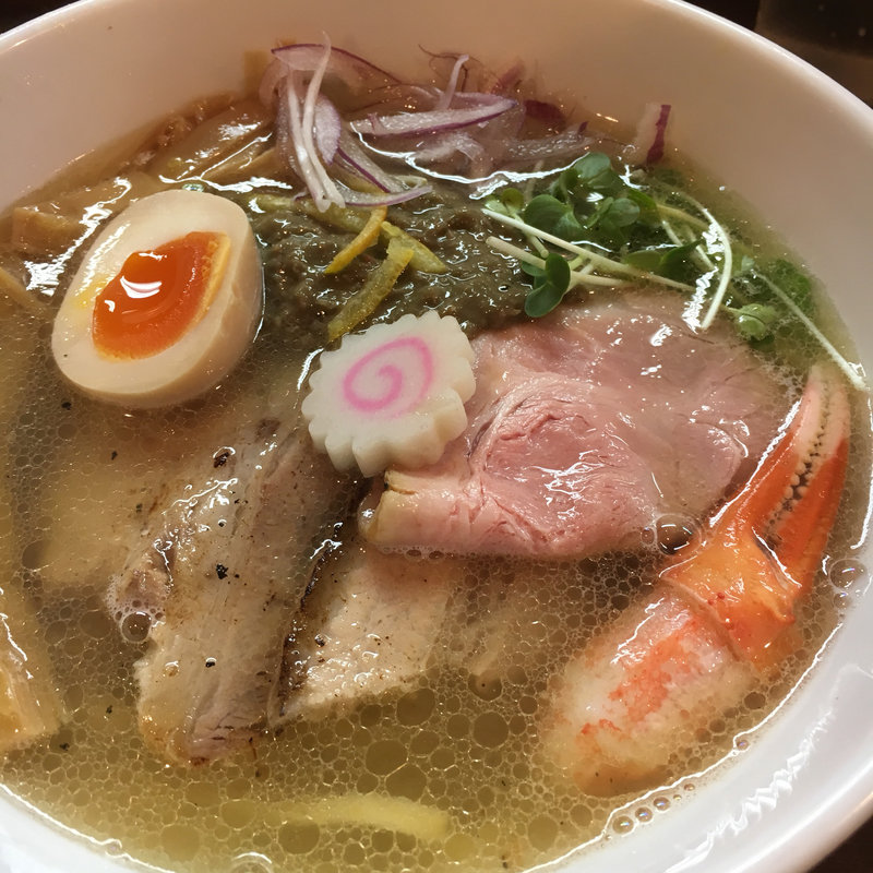 蟹味噌塩らぁめん(麺でつながる縁 大阪縁乃助商店)