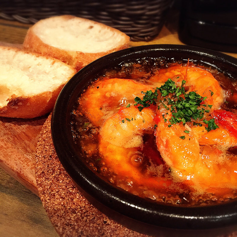 殻ごと食べられる海老のチリージョ(Bakurico （バクリコ）)