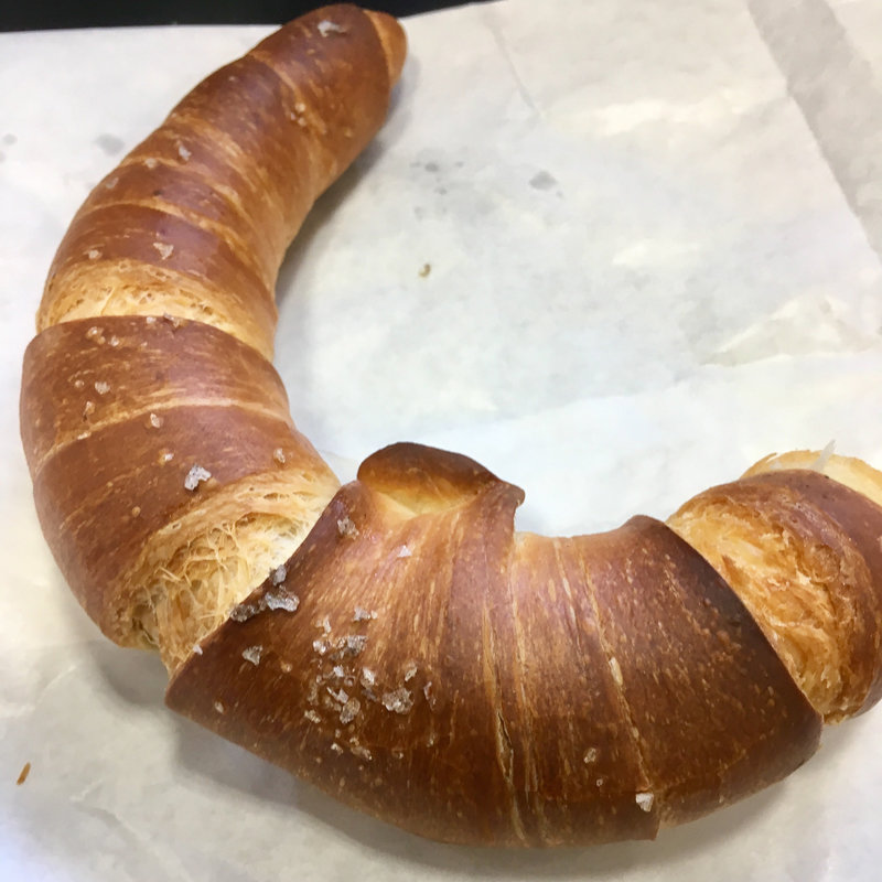 つのパン(国産小麦パン工房 フルフル 松崎本店)