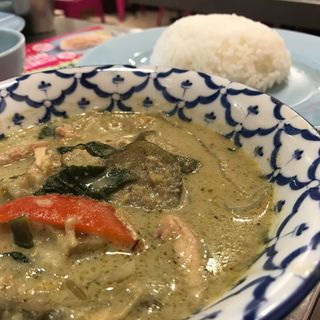 グリーンカレー(渋谷カオマンガイ)