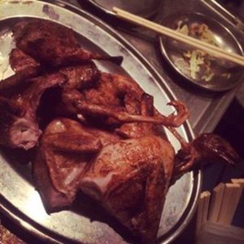 鶉肉(焼ジビエ 罠 神田店)