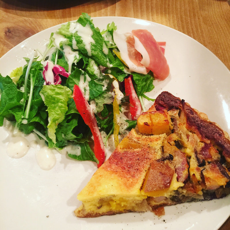 キッシュプレート  ケーキ付きセット(ア・ラ・カンパーニュ自由が丘店)