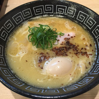白湯らぁ麺(中村麺三郎商店 )