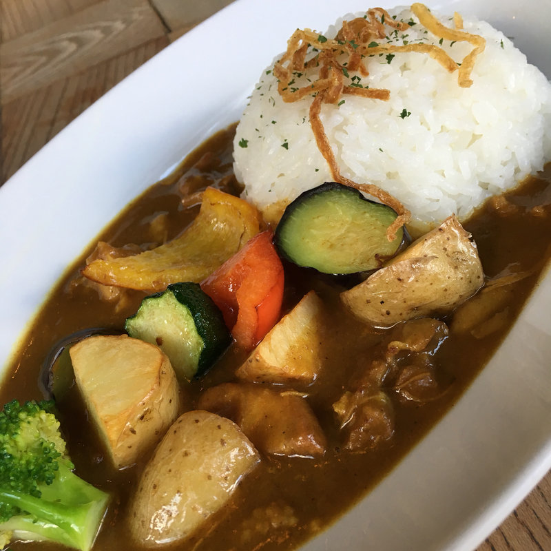 彩り野菜のチキンカレー(ジャルダン JARDIN)