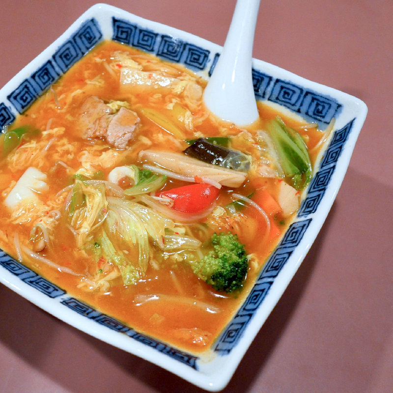 ピリ辛あんかけそば(中国料理 青山 （アオヤマ）)