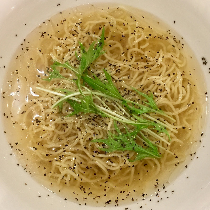 世界一のブラックペッパーのラー麺(メンラボ )