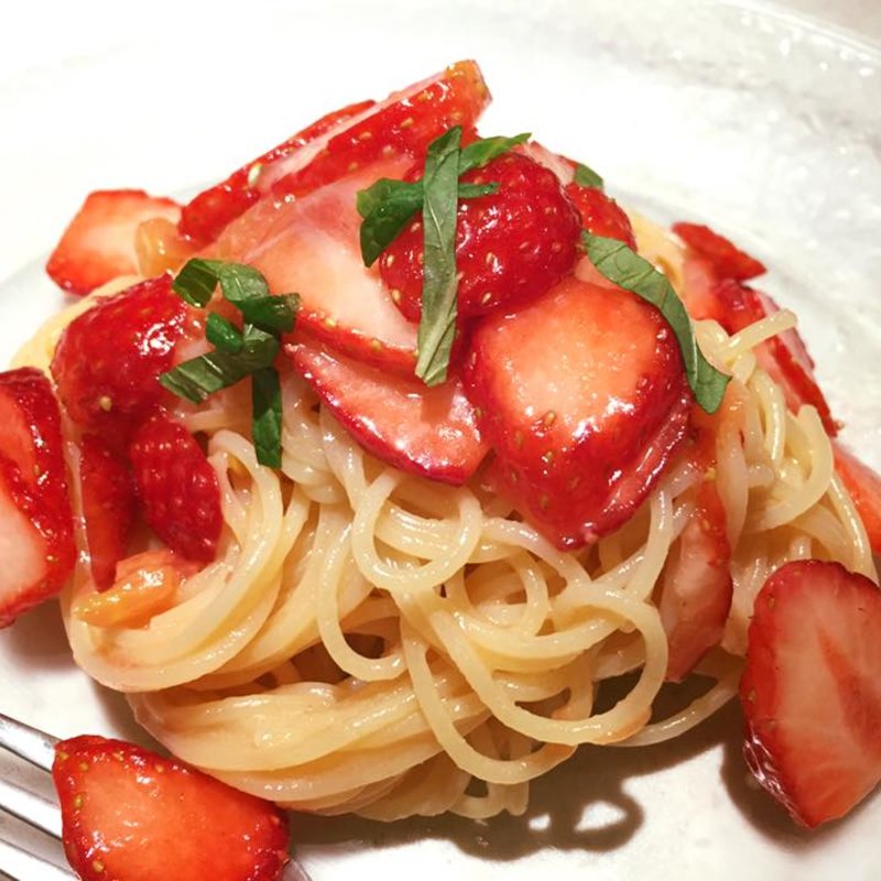 季節のフルーツ 冷製パスタ(ダルマット 六本木ヒルズ店)