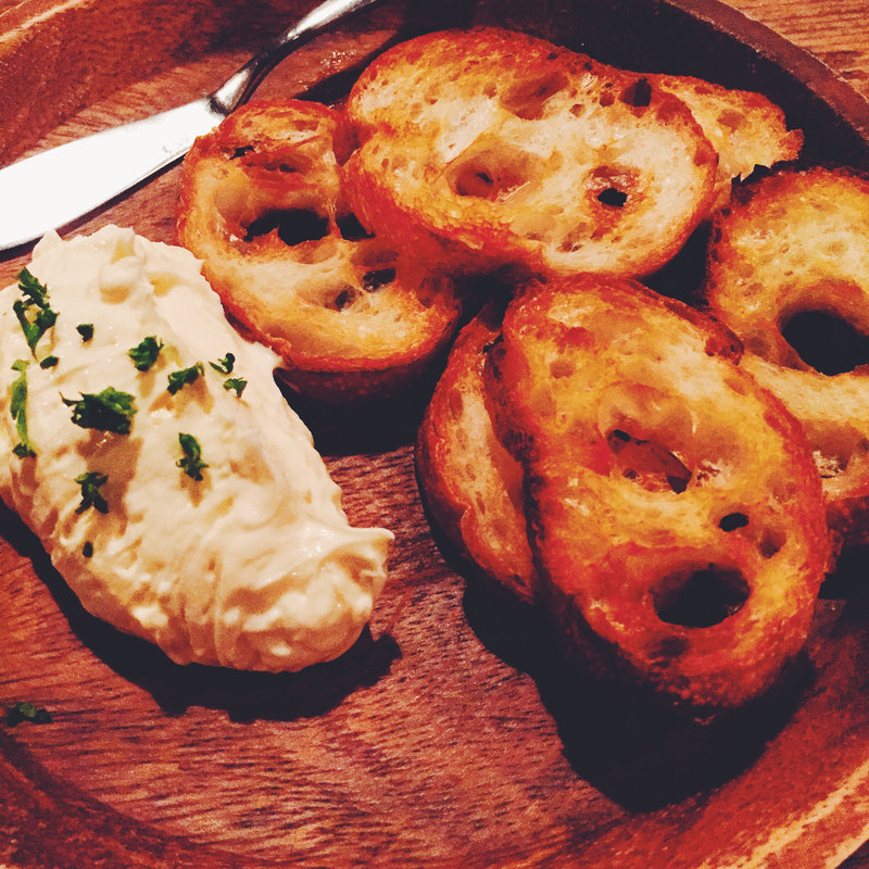 チーズとハチミツバスケット(カフェ ソウル ツリー （Cafe Soul Tree）)