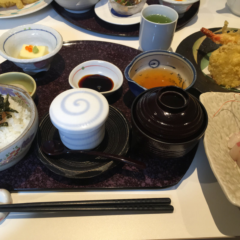 天ぷら、刺し身膳(旬懐石　松寿し （まつずし）)