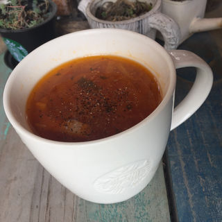 onion basil tomato soup(BOXX Coffee & X-presso)