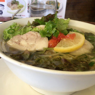 鶏肉と野菜のフォー(アジア屋台FO （フォー）)