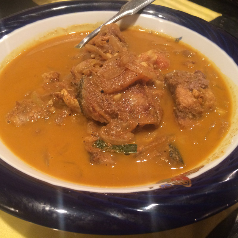 ヘッドフィッシュカレー(スパイシービストロ タップロボーン 南青山本店)