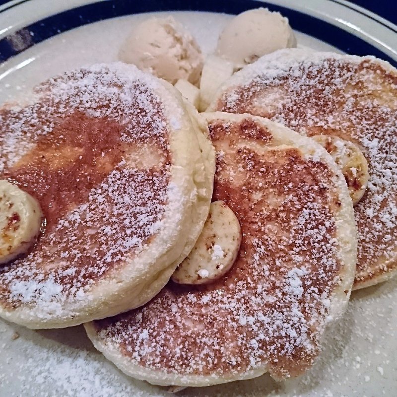 リコッタパンケーキ+塩キャラメルアイス(Bedford  Cafe)