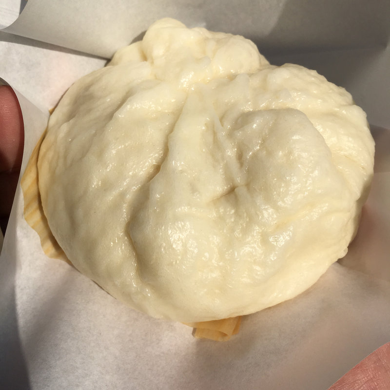 塩豚まん(工房とったん （またいちの塩）)