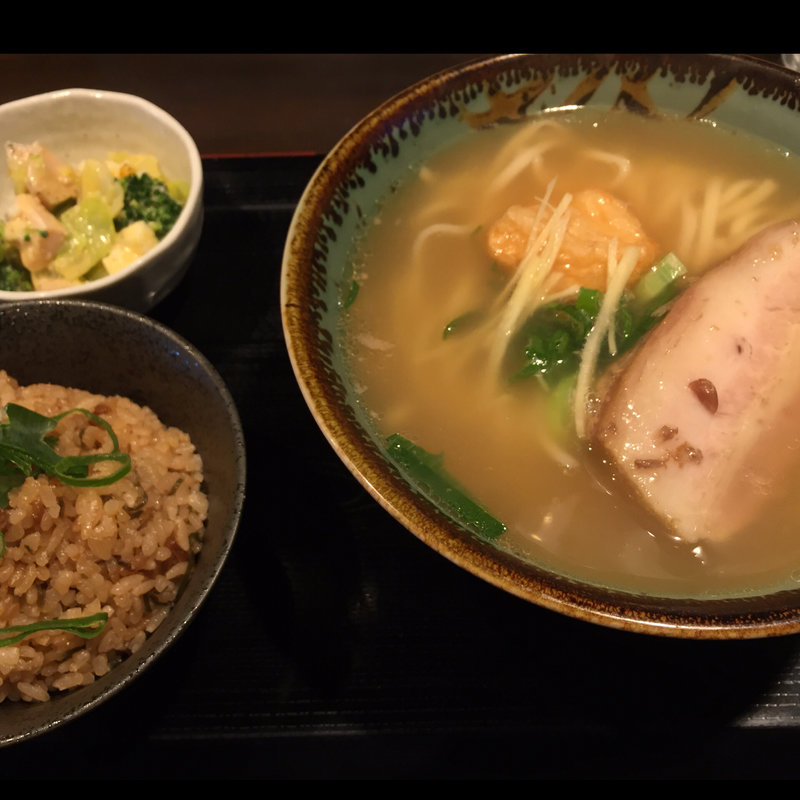 じゅーしーセット（三枚肉そば）(麺屋玉ぐすく )