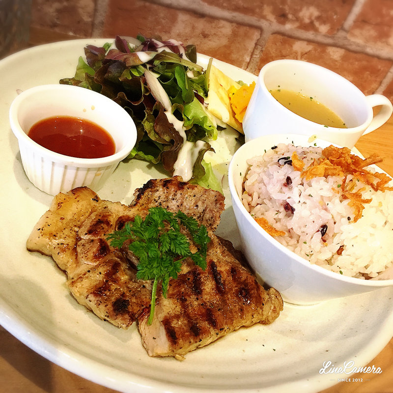 日替わりランチ(東大宮街角肉食堂 セイアカフェ)