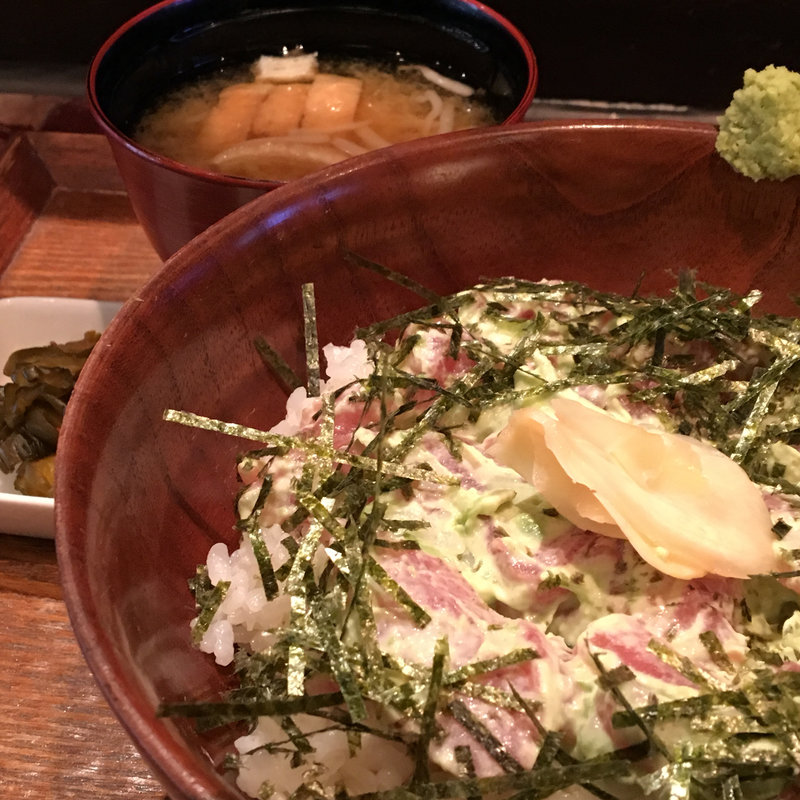 マグロアボガド丼(ととや。)