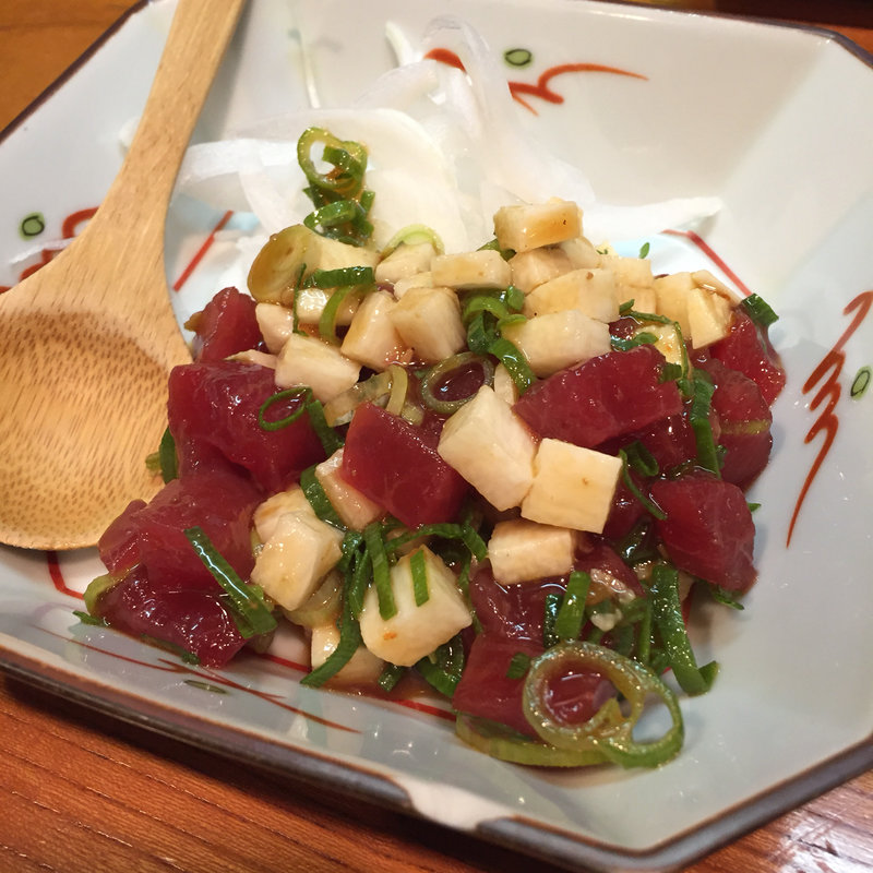 まぐろユッケ(しょうとく （show Toku）)