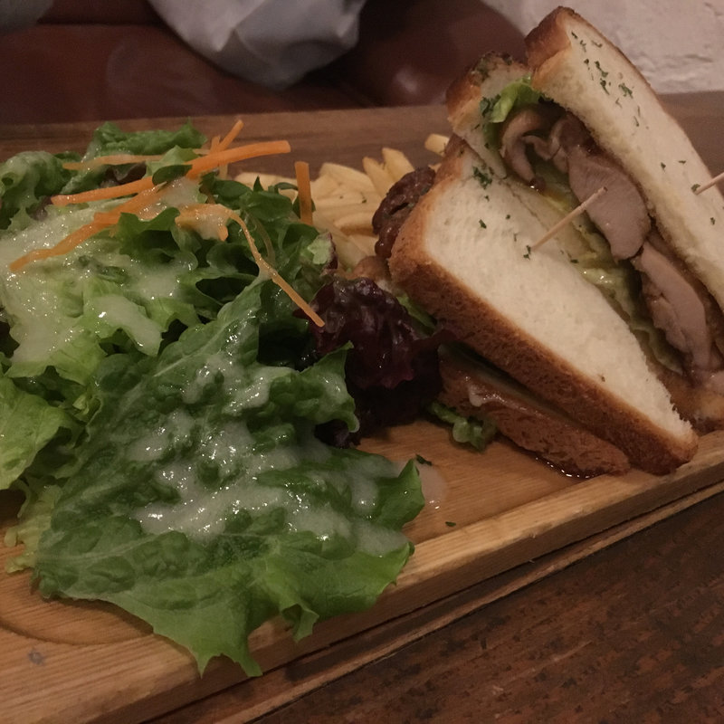 照り焼きチキンサンドイッチ(SARASA NISHIJIN （さらさ西陣）)