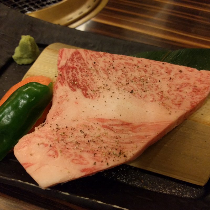 サーロインステーキ(食彩和牛 しげ吉 大和 離れ)