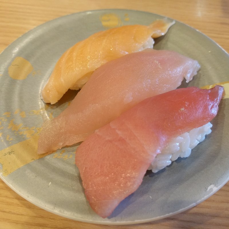 トロ3貫握り(魚屋路 南千住店 )