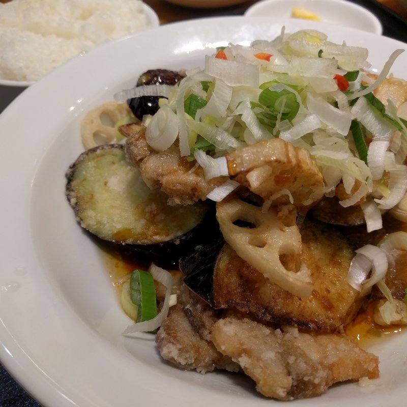 ランチAセット（揚げナスと豚肉の香味ソース掛け）(紅虎餃子房 けやきウォーク前橋店 )