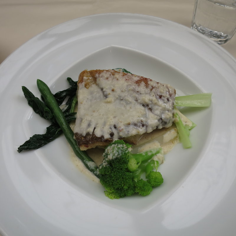 Plat du Jour(EN CACHETTE 南青山 （アンカシェット ミナミアオヤマ）)