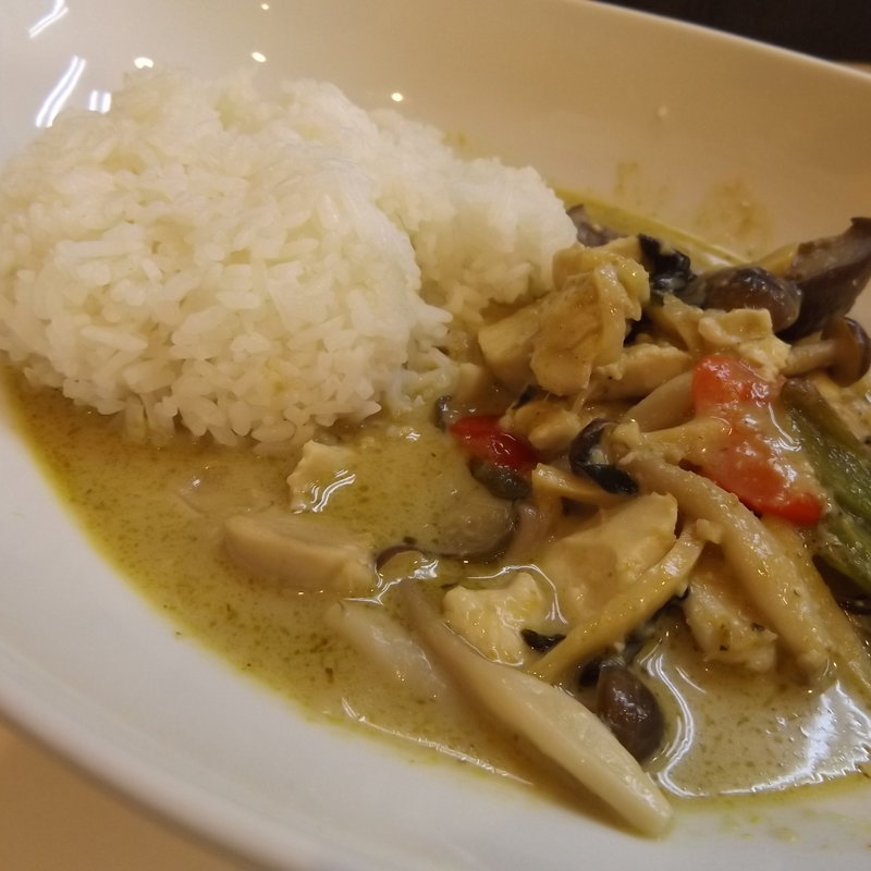 グリーンカレー(パクチリ)