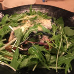 寒〆ほうれん草と豚バラの温かいポテトサラダ(松 下北沢)